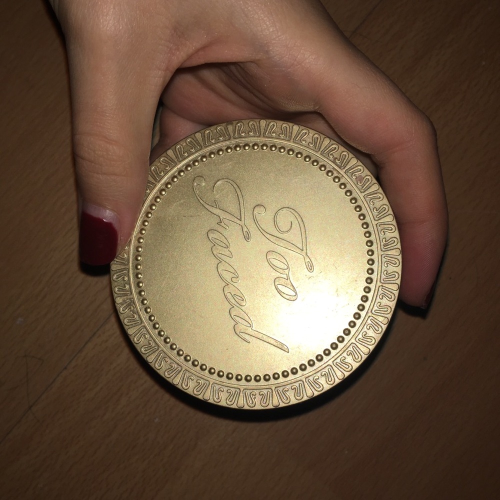 Two Faced Bronzer